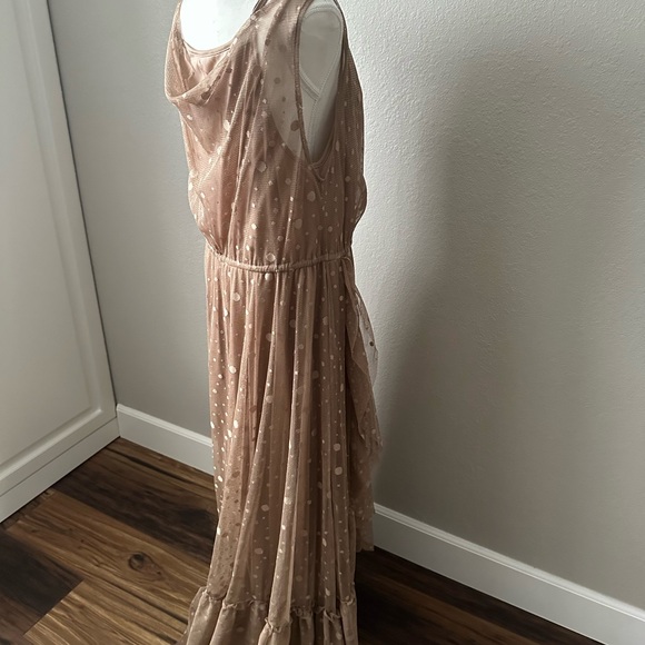 Elegant Tan Polka Dot Dress - Picture 2 of 6